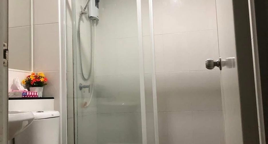 For sale studio condo in Phra Khanong, Bangkok