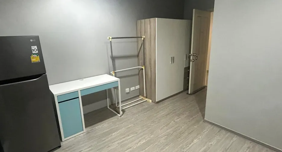 For sale studio condo in Phra Khanong, Bangkok