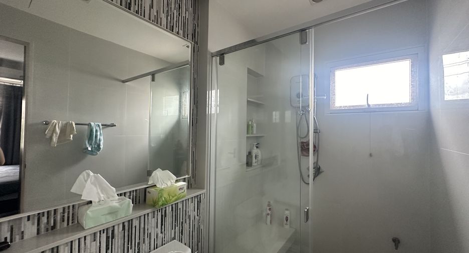 À vendre 4 chambres maison à Bang Phli, Samut Prakan