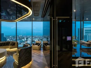 Condo en venta de 2 habitaciones en Phra Khanong, Bangkok