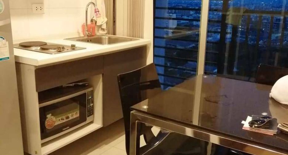 For sale 1 bed condo in Watthana, Bangkok