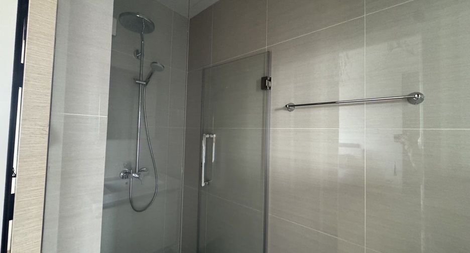 For sale and for rent 1 bed condo in Khlong Toei, Bangkok