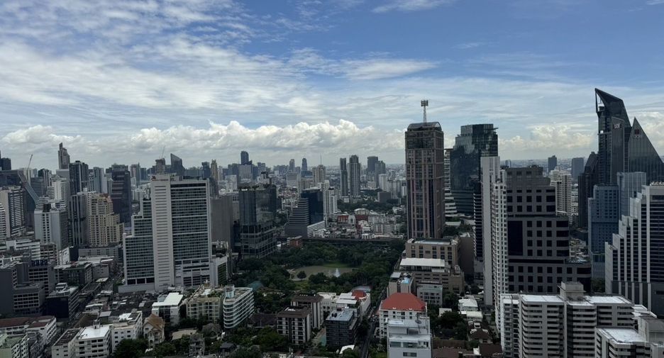 For sale and for rent 1 bed condo in Khlong Toei, Bangkok