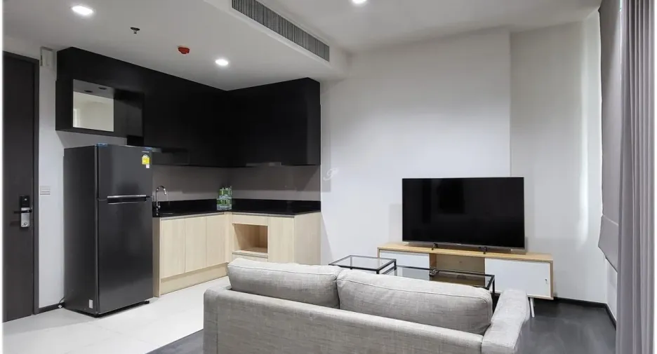 For sale 2 ベッドルーム condo in Khlong Toei, Bangkok
