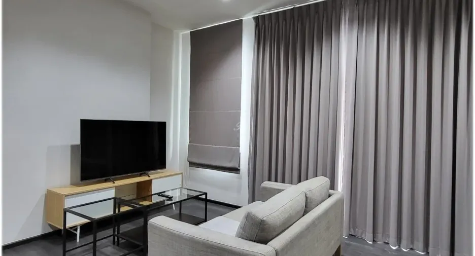For sale 2 ベッドルーム condo in Khlong Toei, Bangkok