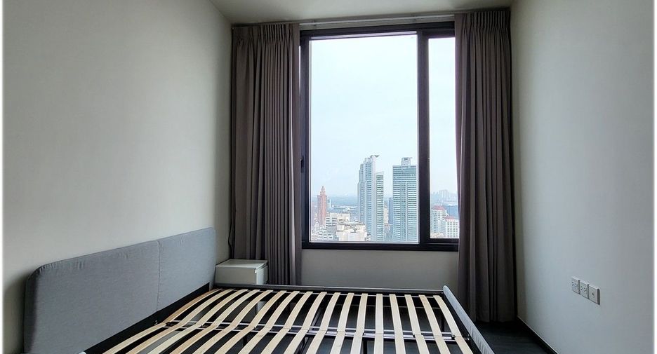 For sale 2 ベッドルーム condo in Khlong Toei, Bangkok