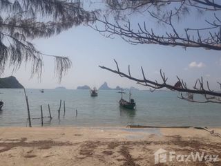 For sale 3 bedrooms house in Mueang Prachuap Khiri Khan, Prachuap Khiri Khan