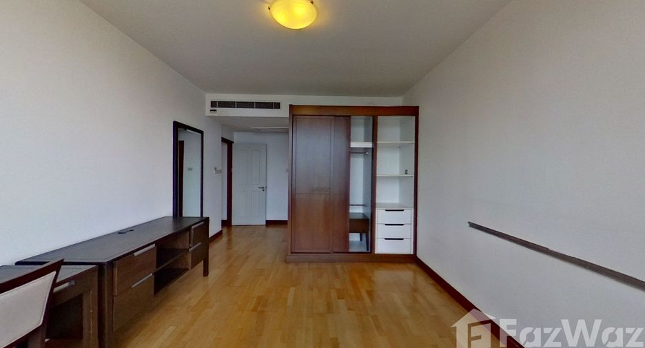 For sale 2 bedrooms condo in Pathum Wan, Bangkok