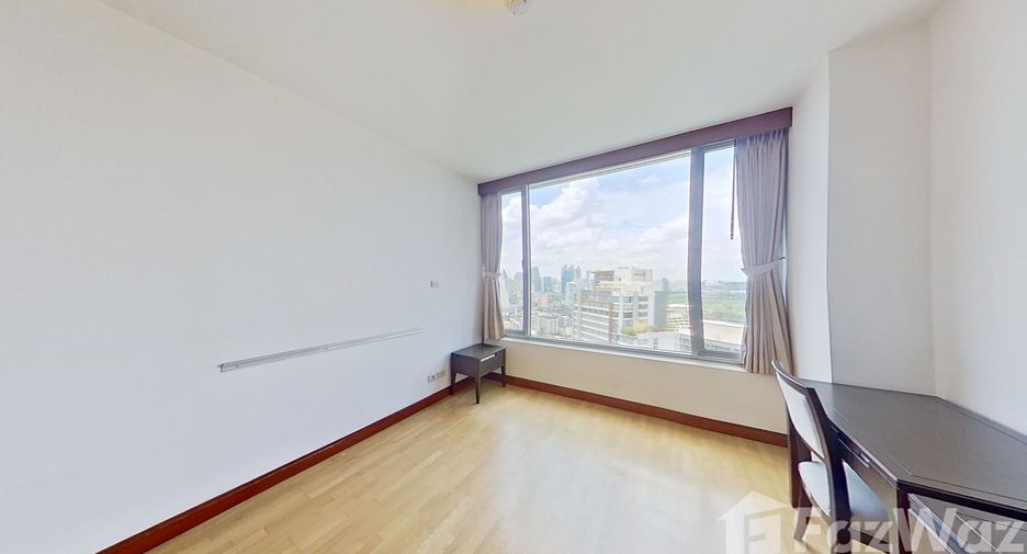 For sale 2 bedrooms condo in Pathum Wan, Bangkok