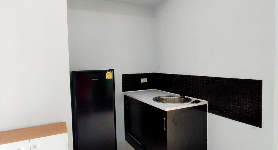 For sale 1 bed condo in Mueang Chon Buri, Chonburi