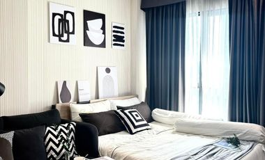 For sale 1 bed condo in Huai Khwang, Bangkok