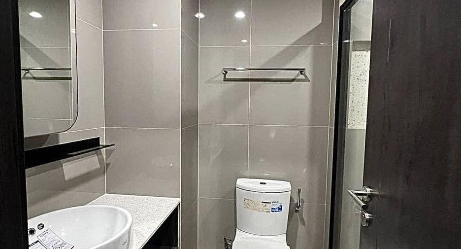 For sale 1 bed condo in Huai Khwang, Bangkok
