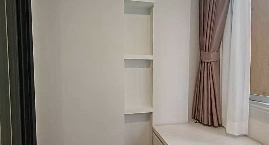 For sale 1 bed condo in Huai Khwang, Bangkok