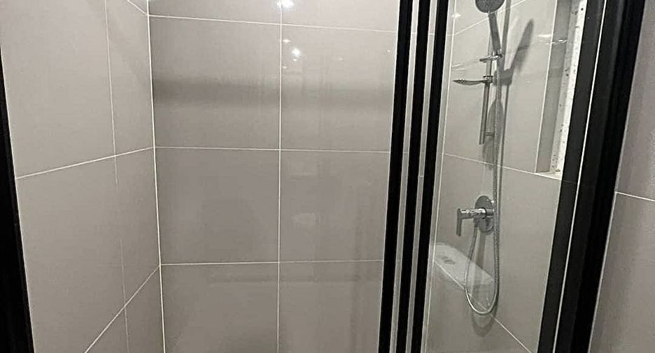 For sale 1 bed condo in Huai Khwang, Bangkok