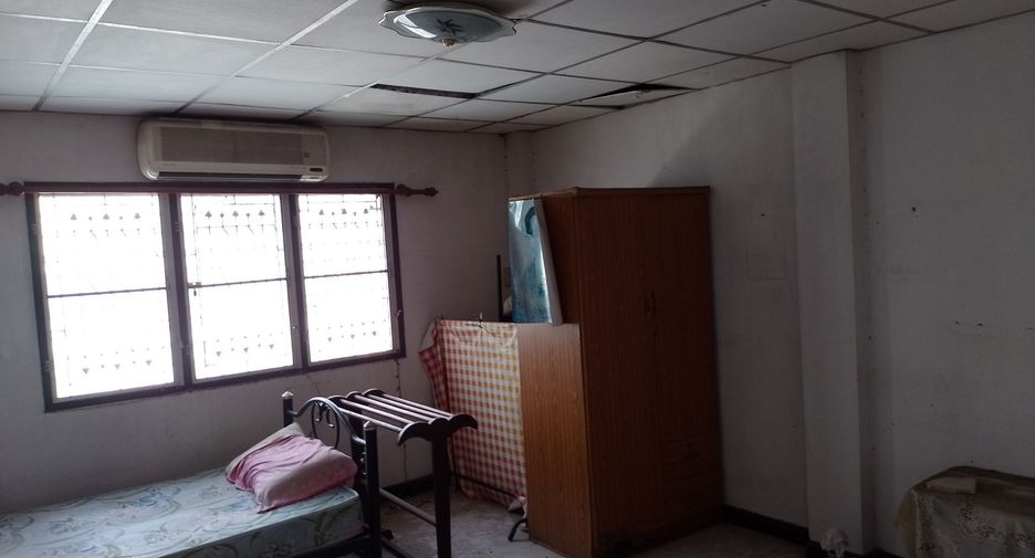 Casa adosada en venta de 1 habitaciones en Bang Kruai, Nonthaburi