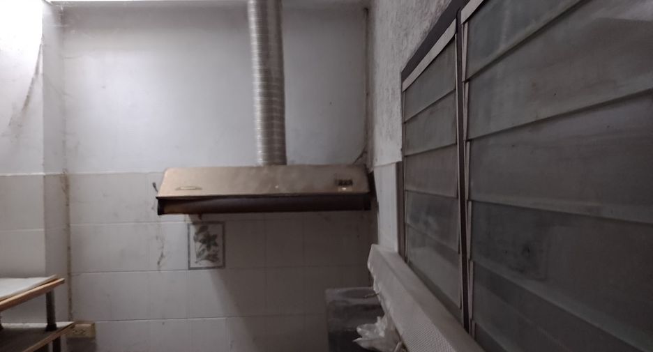 Casa adosada en venta de 1 habitaciones en Bang Kruai, Nonthaburi