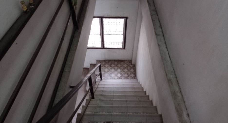 Casa adosada en venta de 1 habitaciones en Bang Kruai, Nonthaburi