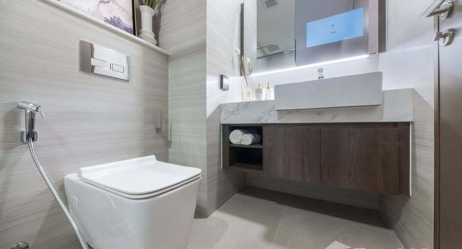 Condo en venta y en alquiler de 1 habitaciones en Watthana, Bangkok