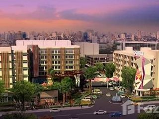 For sale 1 bed condo in Wang Thonglang, Bangkok