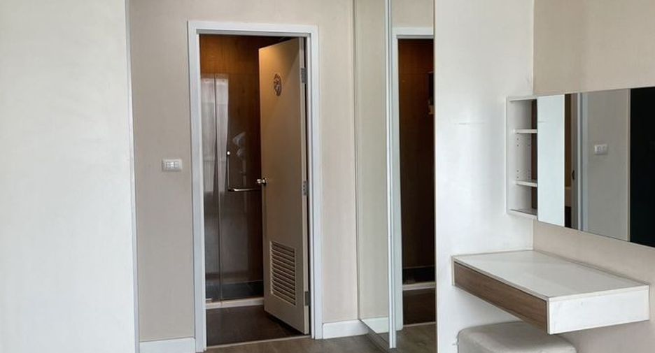 For sale 2 bedrooms condo in Mueang Nonthaburi, Nonthaburi