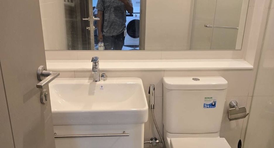 For sale and for rent 1 bed condo in Huai Khwang, Bangkok