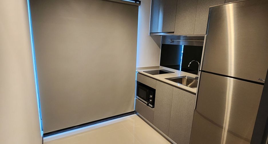Wohnung zum Kauf und zur Miete mit 1 Zimmer in Phra Khanong, Bangkok