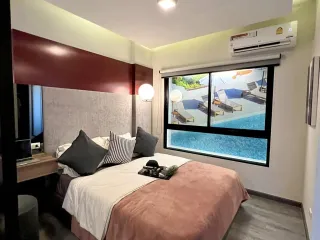 For sale 1 bed condo in Mueang Pathum Thani, Pathum Thani
