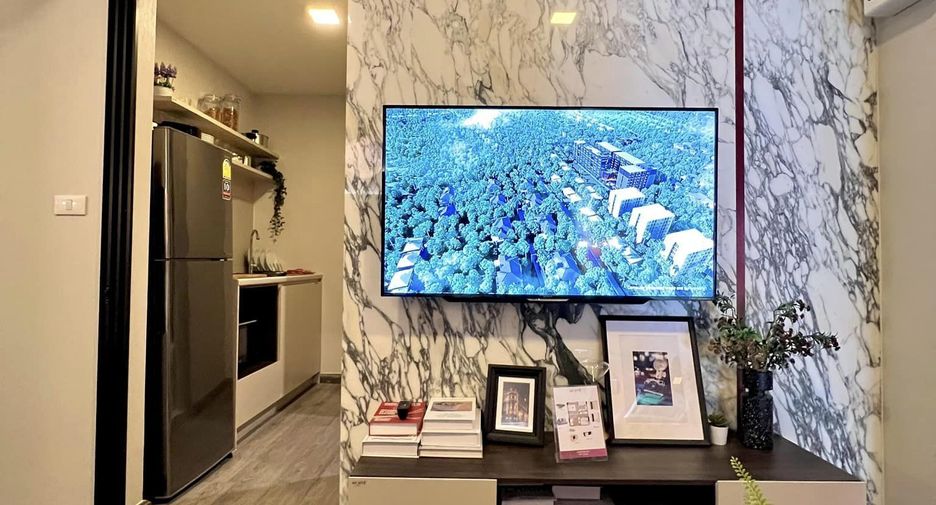 For sale 1 bed condo in Mueang Pathum Thani, Pathum Thani