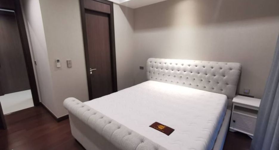 For sale 2 bedrooms condo in Khlong Toei, Bangkok