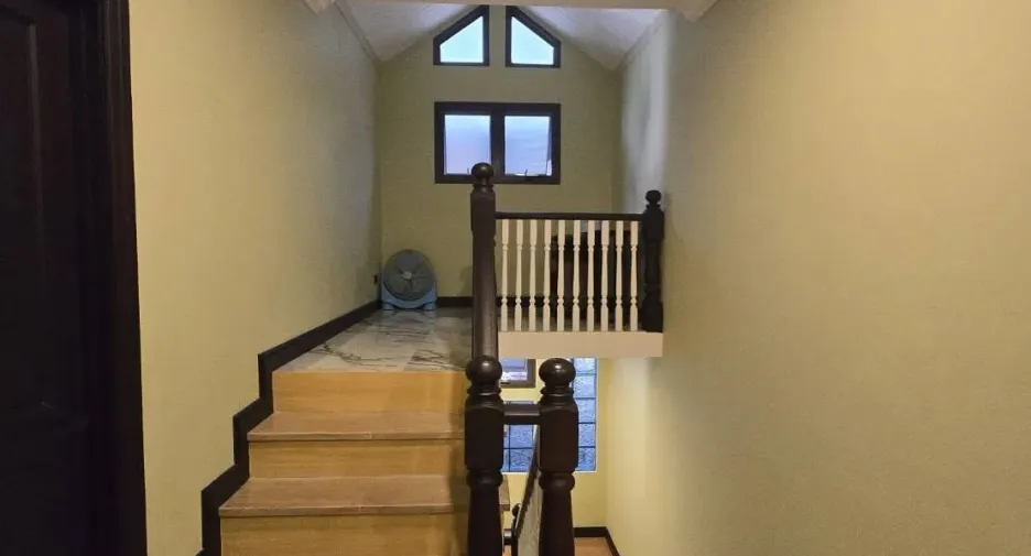 À vendre 4 chambres maison à Bang Khae, Bangkok