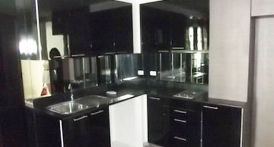 For sale 1 Beds condo in Watthana, Bangkok