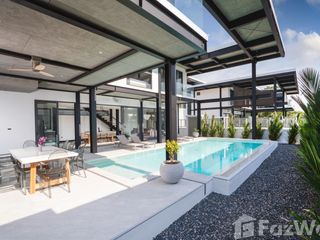 Villa zum Kauf mit 4 Zimmer in Mueang Phuket, Phuket