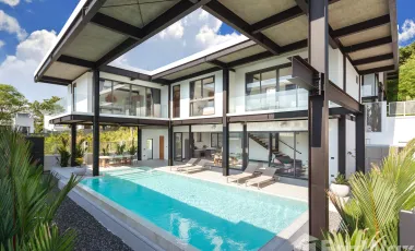 For sale 4 ベッドルーム villa in Mueang Phuket, Phuket