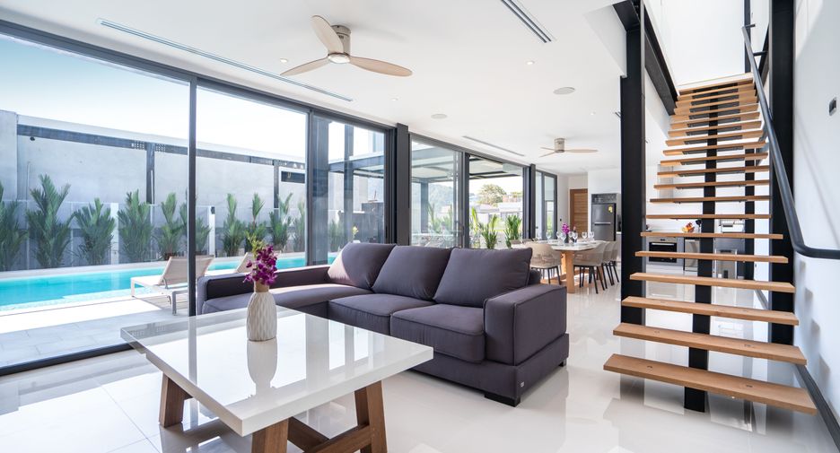 For sale 4 bedrooms villa in Mueang Phuket, Phuket