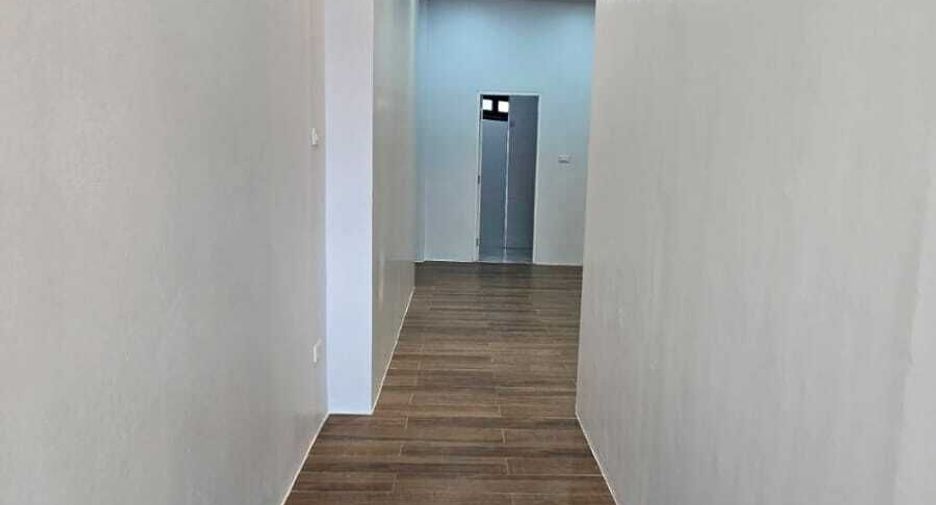 Casa adosada en venta de 3 habitaciones en Thalang, Phuket