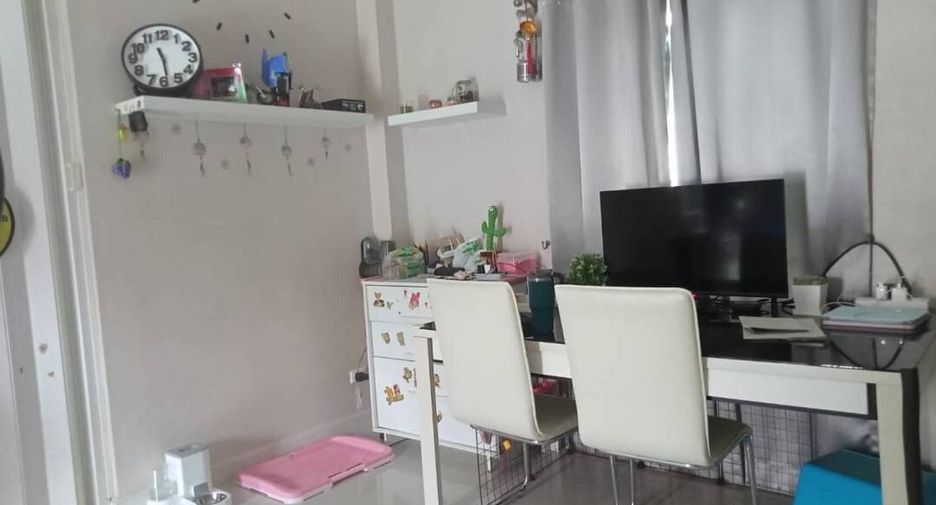 For sale 3 bedrooms house in Lat Krabang, Bangkok