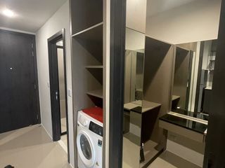 À vendre 1 chambre condo à Huai Khwang, Bangkok