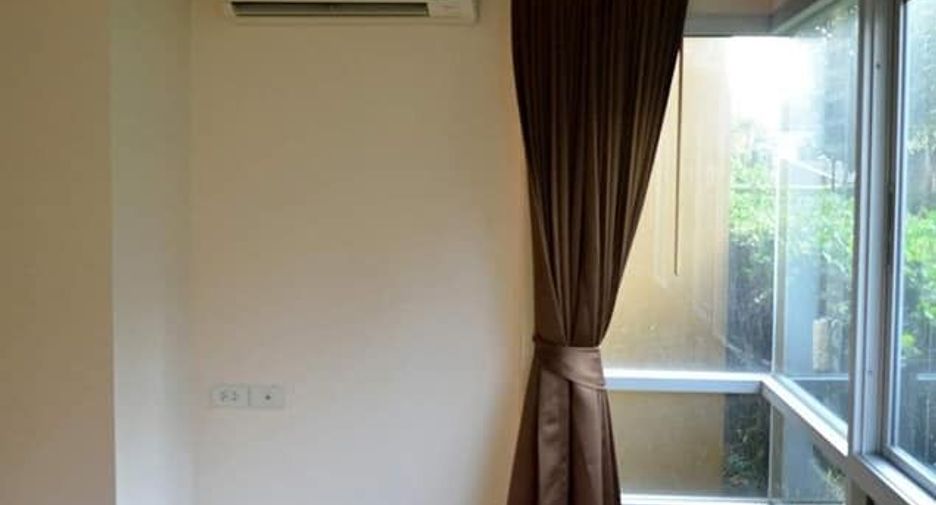 For sale 1 bed condo in Huai Khwang, Bangkok