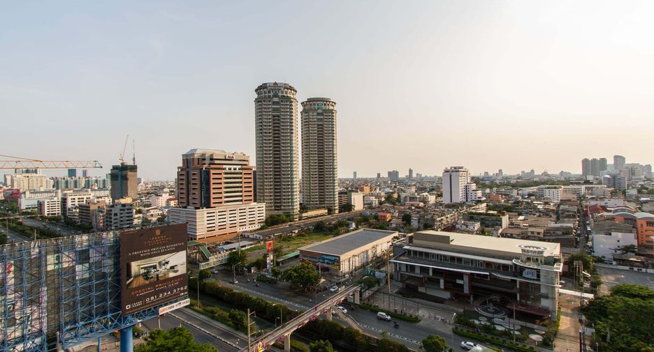 For sale 1 bed condo in Sathon, Bangkok