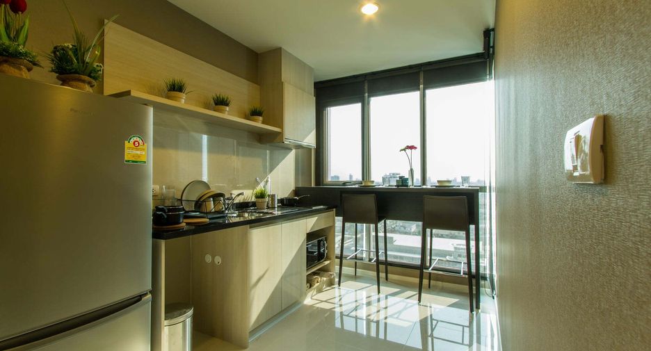 For sale 1 bed condo in Sathon, Bangkok