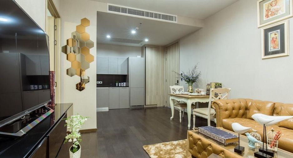 For sale 1 bed condo in Khlong Toei, Bangkok