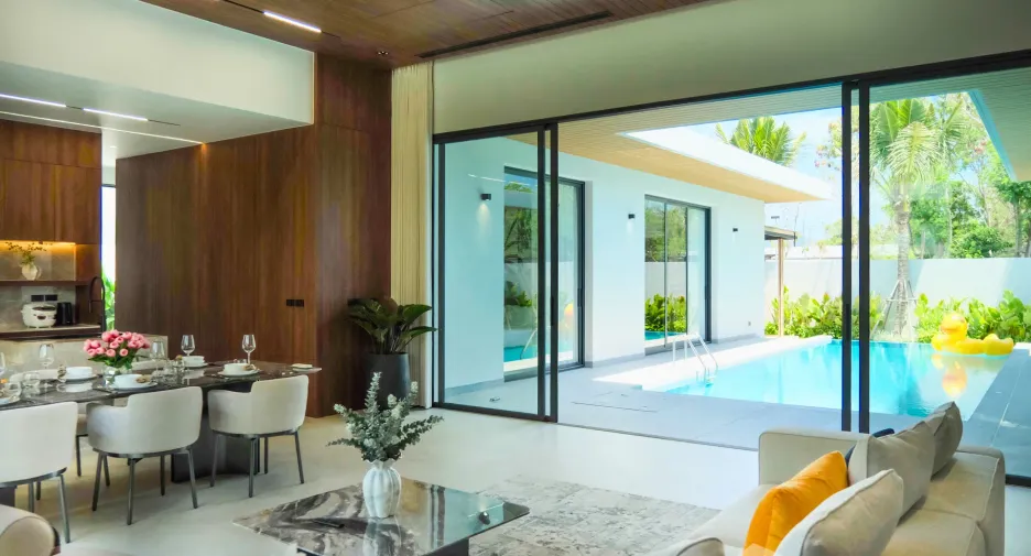 For sale 4 bedrooms villa in Mueang Phuket, Phuket