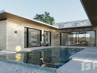 Villa en venta de 4 habitaciones en Mueang Phuket, Phuket