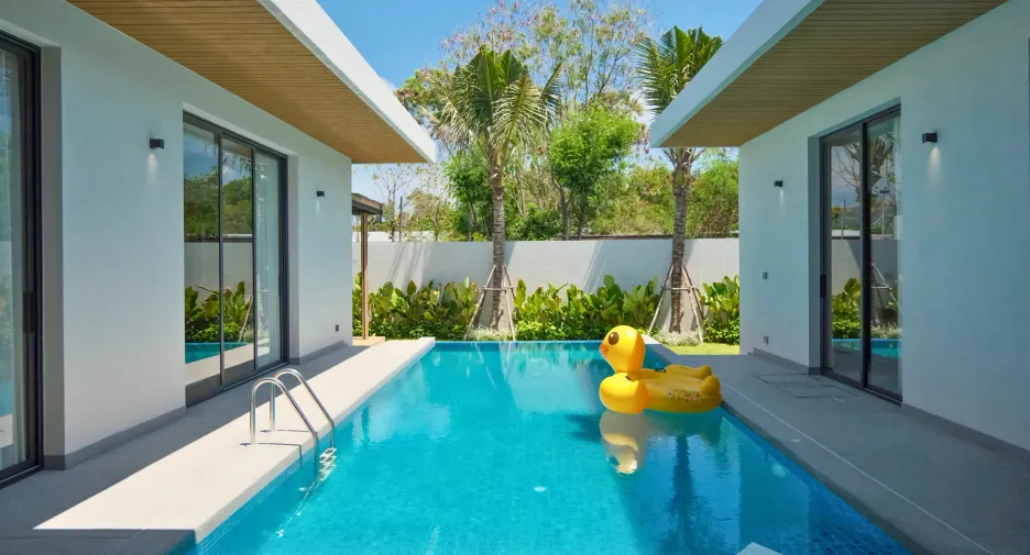 For sale 4 bedrooms villa in Mueang Phuket, Phuket