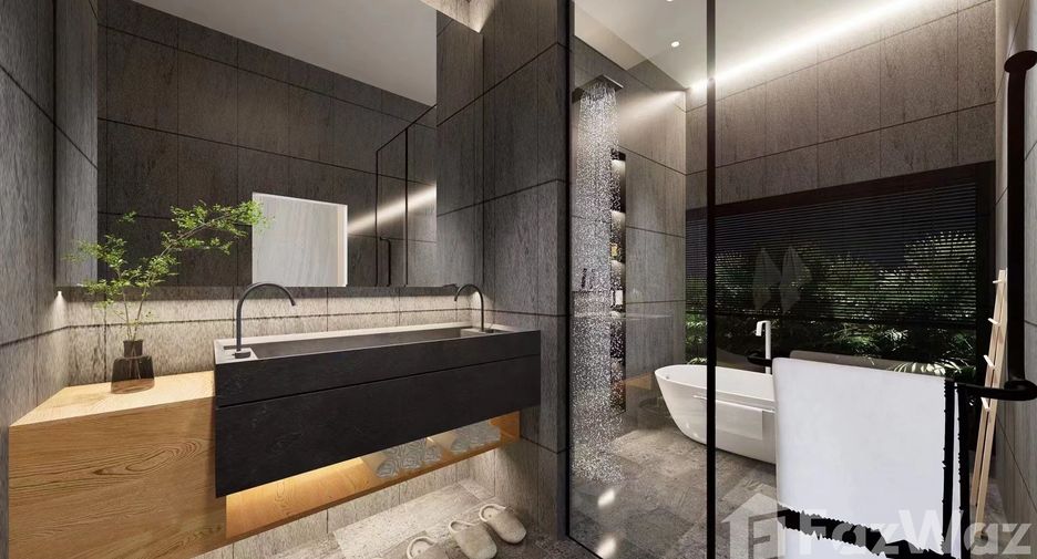 For sale 4 bedrooms villa in Mueang Phuket, Phuket