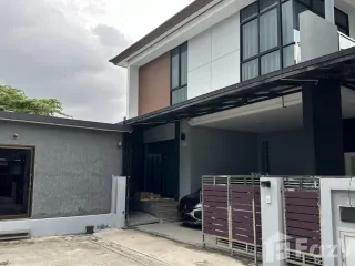 For sale 4 bedrooms house in Nong Khaem, Bangkok