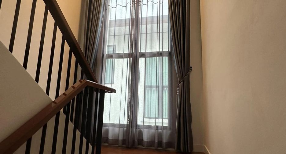 Haus zum Kauf mit 4 Zimmer in Nong Khaem, Bangkok