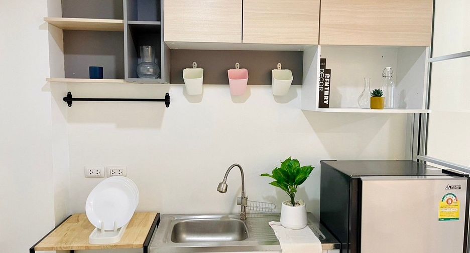 For sale studio condo in Mueang Samut Prakan, Samut Prakan