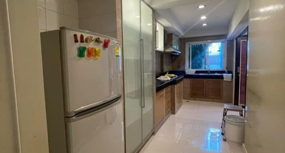 Haus zum Kauf mit 3 Zimmer in Bueng Kum, Bangkok