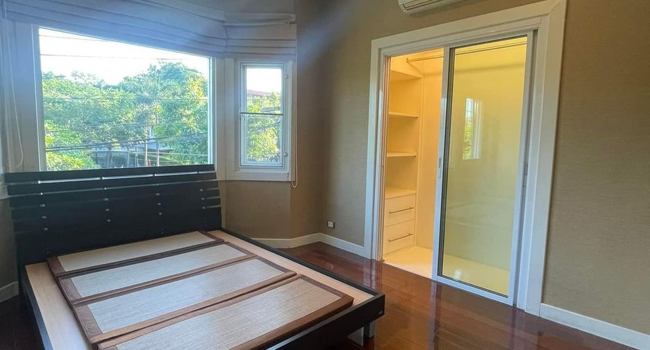 Haus zum Kauf mit 3 Zimmer in Bueng Kum, Bangkok